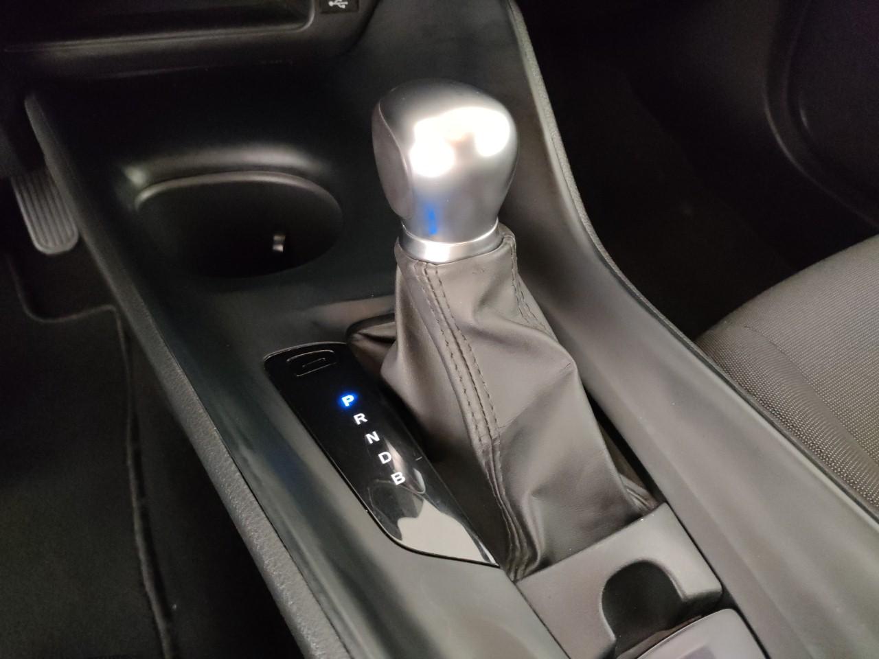 TOYOTA C-HR 1.8h Active e-cvt