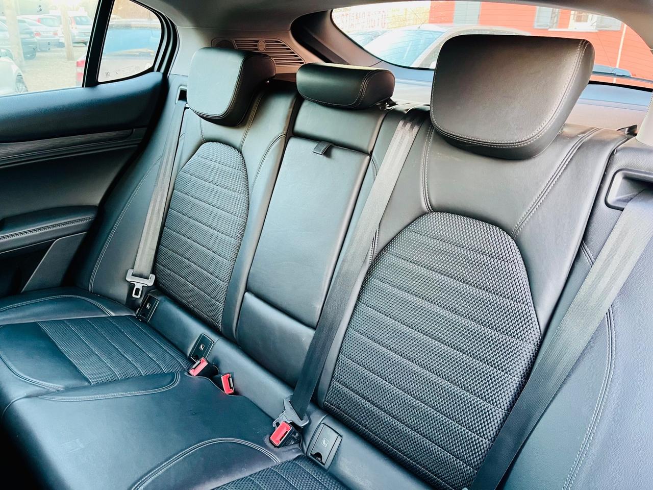 Alfa Romeo Stelvio PERFETTA!