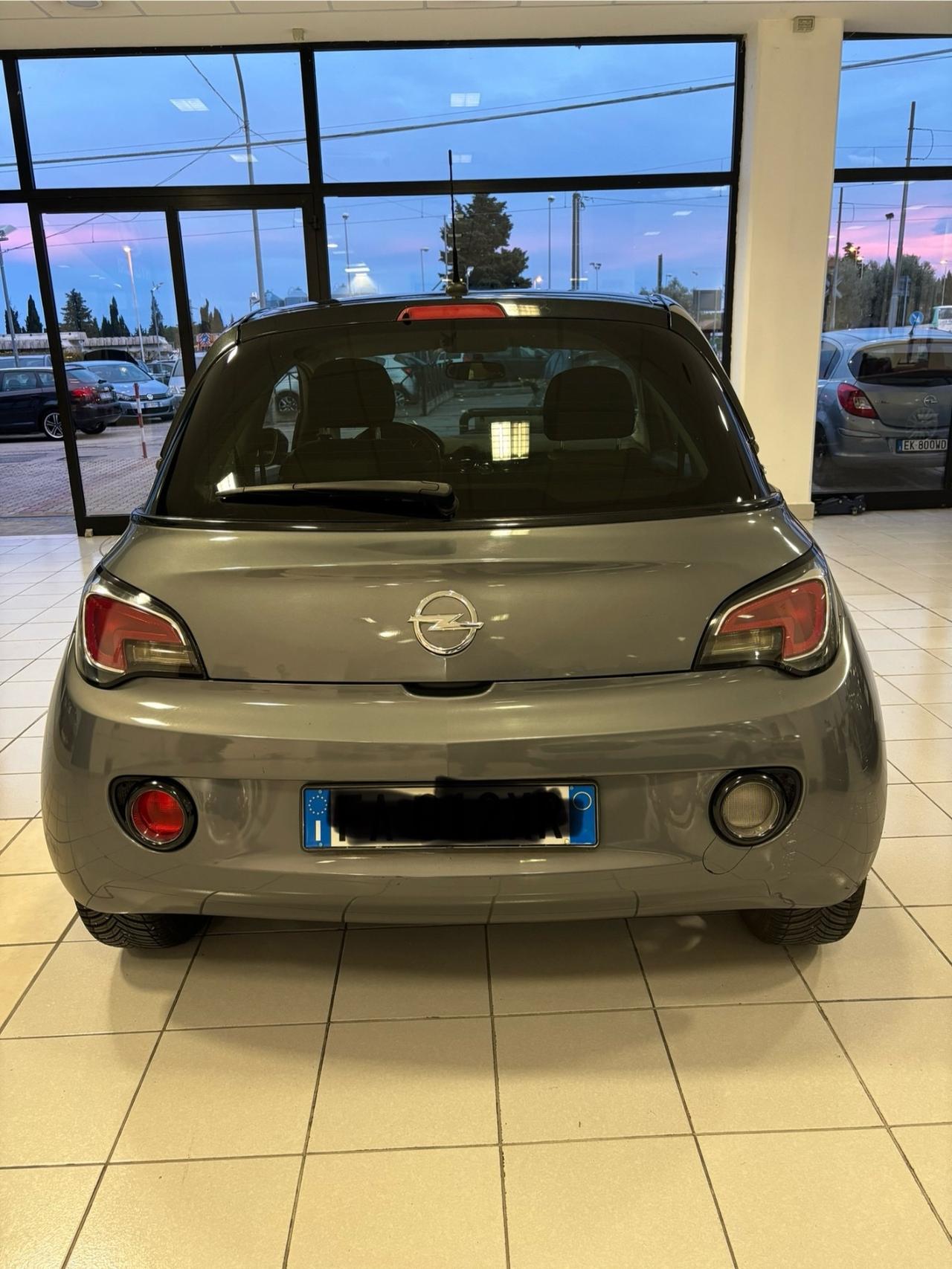 Opel Adam 1.4 87 CV GPL Tech Jam