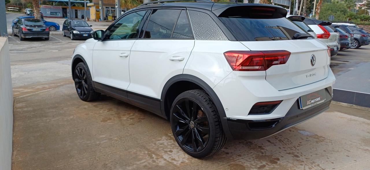 Volkswagen T-Roc 1.6 Advanced Sport Night Edition