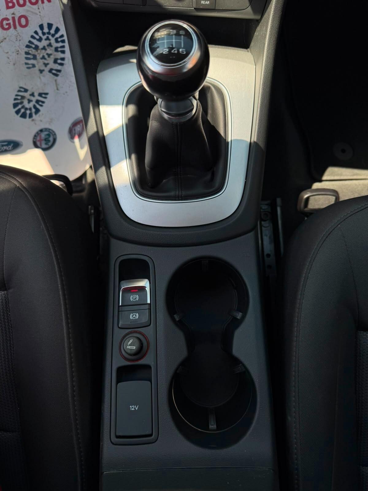 Audi Q3 2.0 TDI Business - 2017