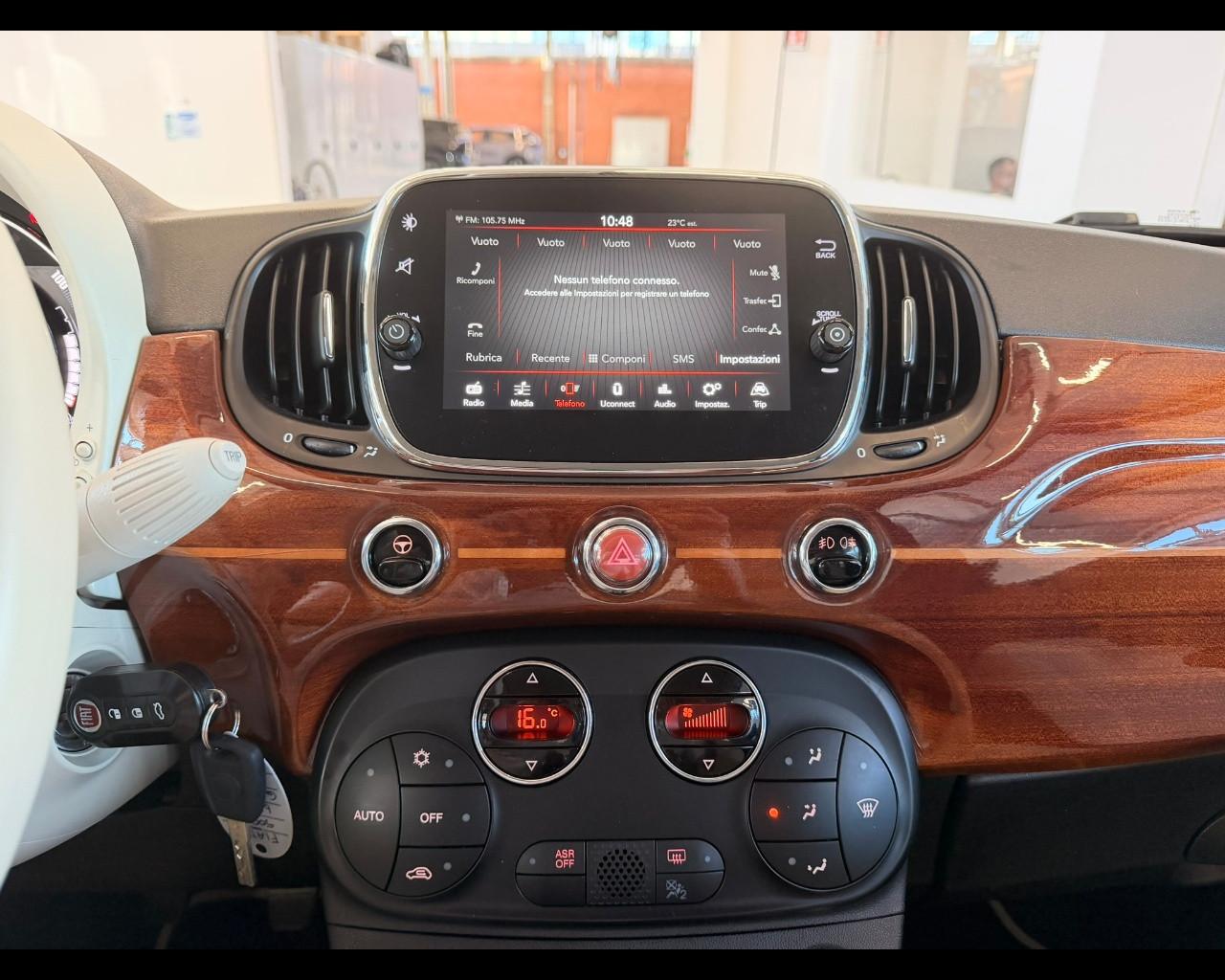 FIAT 500 (2015-->) - 500 C 1.2 Riva