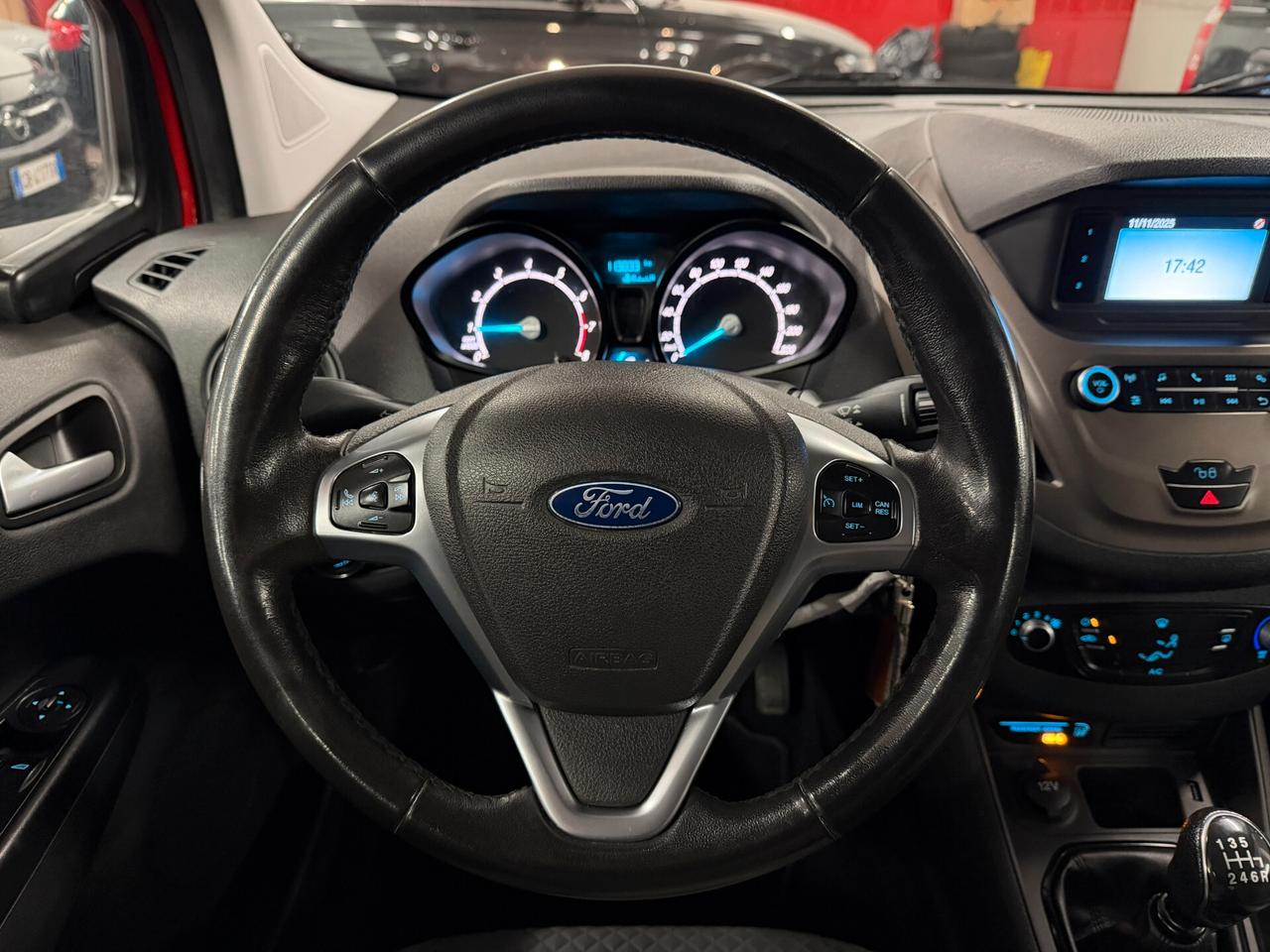 Ford Tourneo Courier 1.0 EcoBoost 100 CV Plus