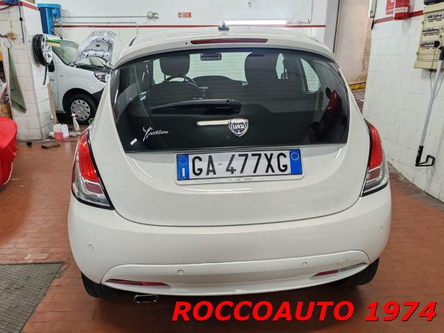 LANCIA Ypsilon 1.2 69 CV 5 porte Gold