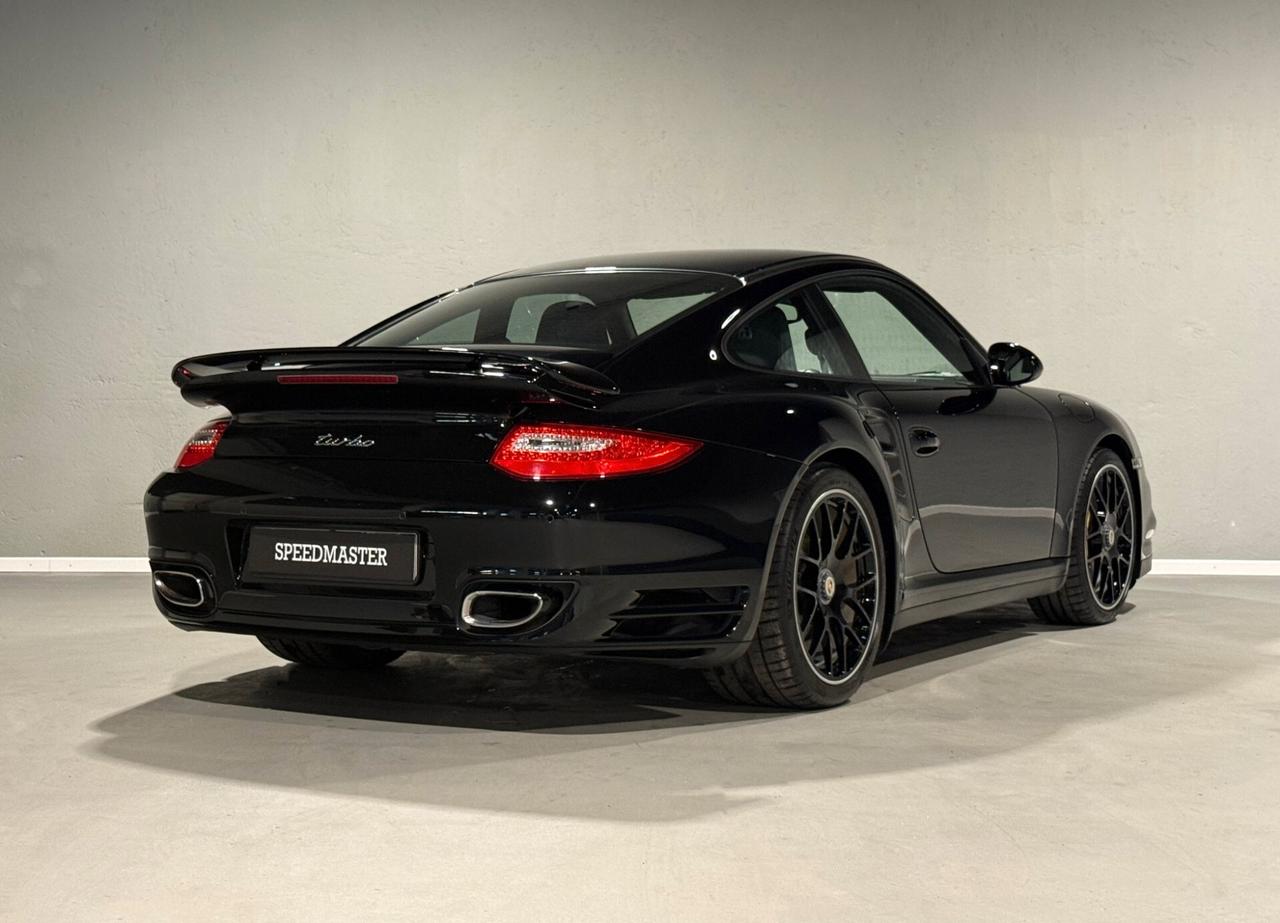 Porsche 911 Turbo Coupé