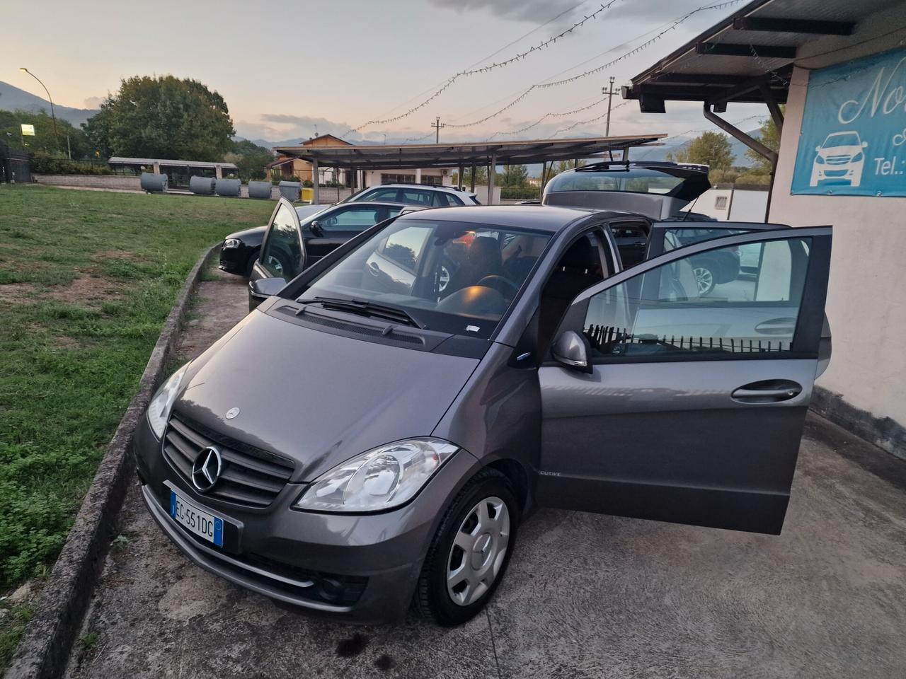 Mercedes A 160 CDI BlueEFFICIENCY Executive "neopatentati"