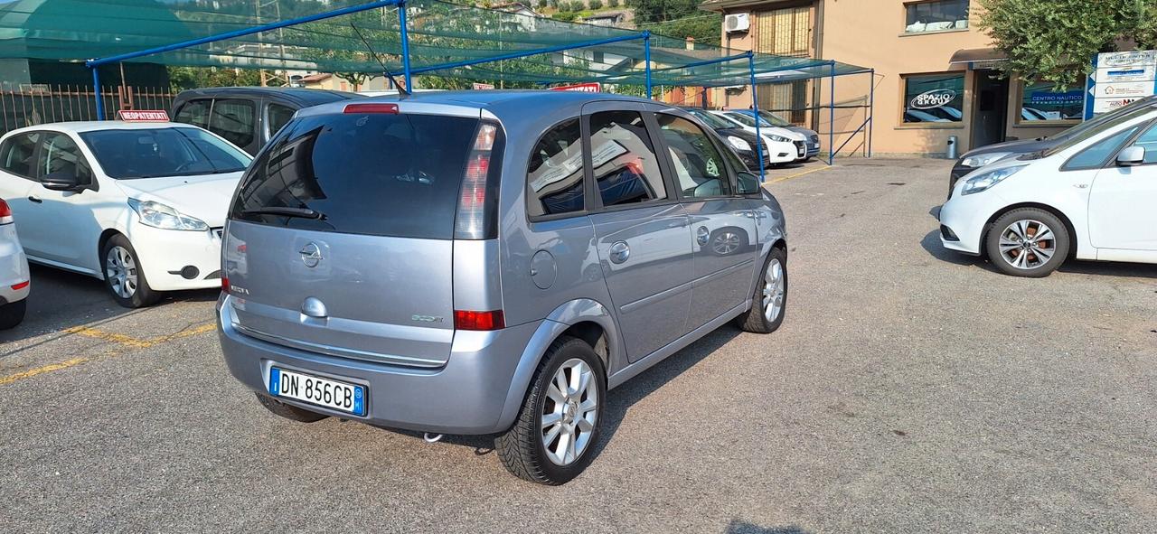 Opel Meriva 1.3 CDTI ecoFLEX Cosmo