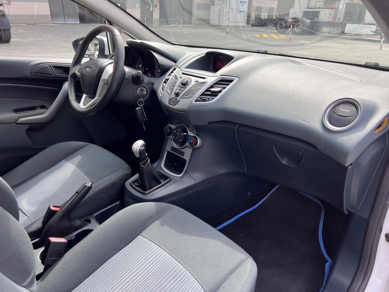 Ford Fiesta 1.2 82CV 3 porte Titanium
