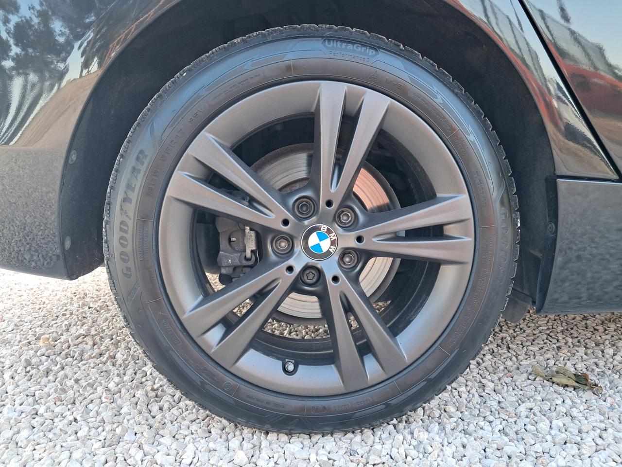 Bmw A. T. 218d*XDrive *FULL LED-NAVY-CRUISE*