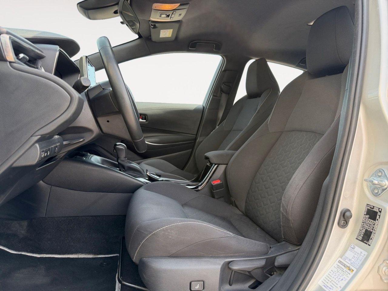 Toyota Corolla 1.8h Business cvt
