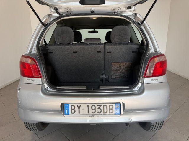 TOYOTA Yaris 1.0i 16V cat 3 porte Sol