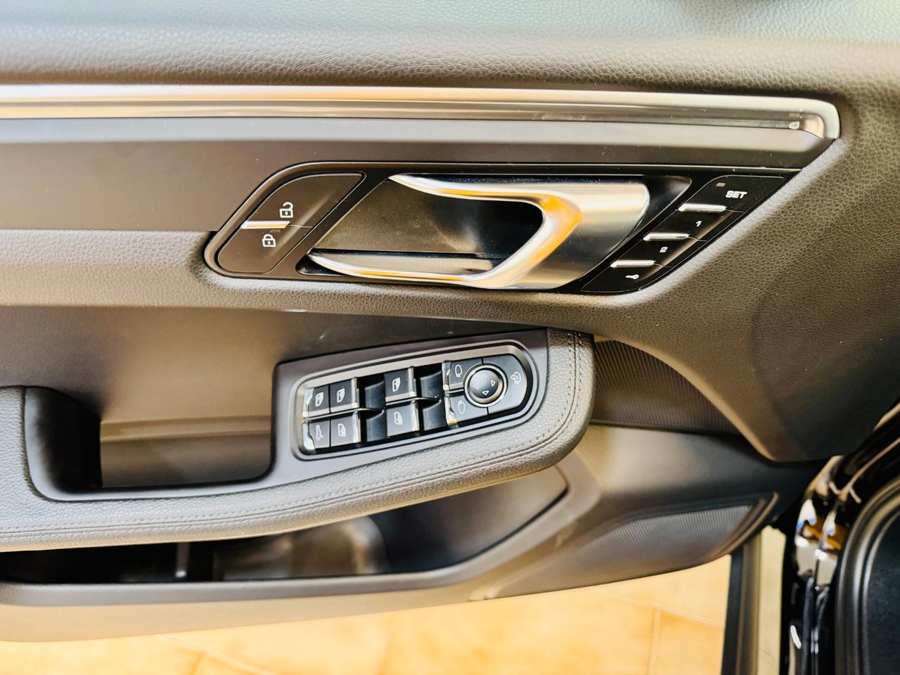 PORSCHE MACAN 2.0 245Cv Tetto / No Super Bollo