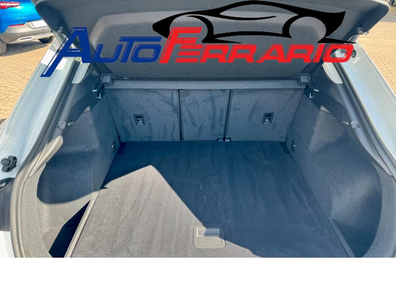 Audi Q3 SPB S LINE 19" SENS PARK DOPPI NAVY CRUISE CONTROL SEDIL IRISCALDATI PORT. ELETTRICO IN ARRIVO OPZI