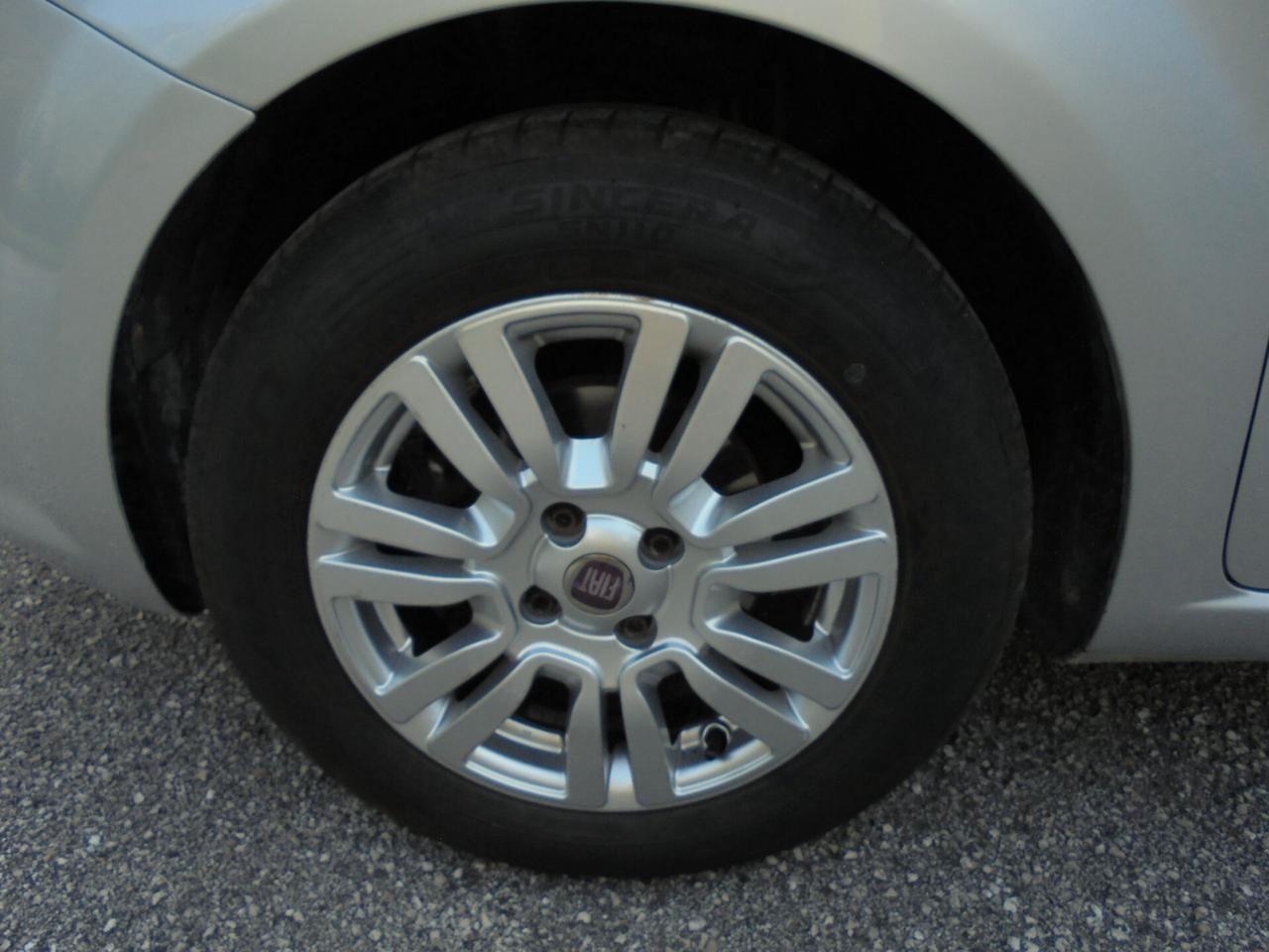 FIAT PUNTO EVO 1.2 STREET 5 PORTE