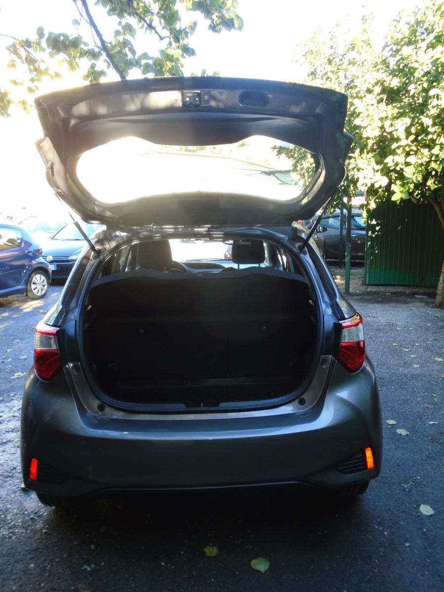 Yaris'18 IBRIDA 5p 105000 km ok neopat.