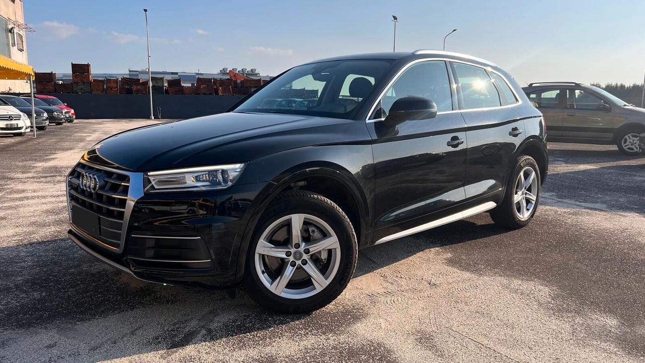 Audi Q5 2.0 TDI 190 CV quattro S tronic Business Sport