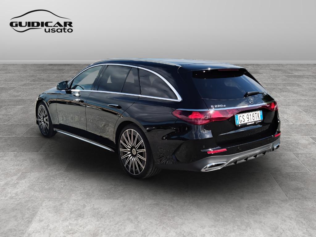 Mercedes-Benz Classe E - S214 SW - E SW 220 d AMG Line Premium Plus auto