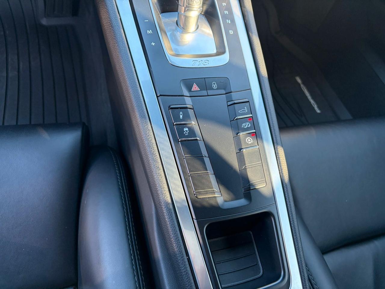 Porsche 718 Spyder Cayman 2.0