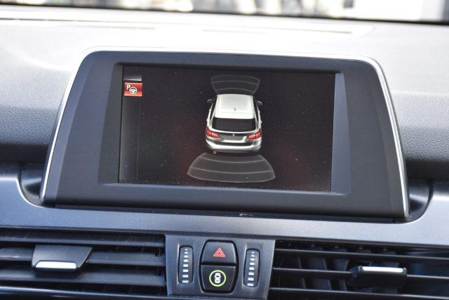 BMW 216 d Active Tourer Advantage *PELLE,SENSORI,NAVI*