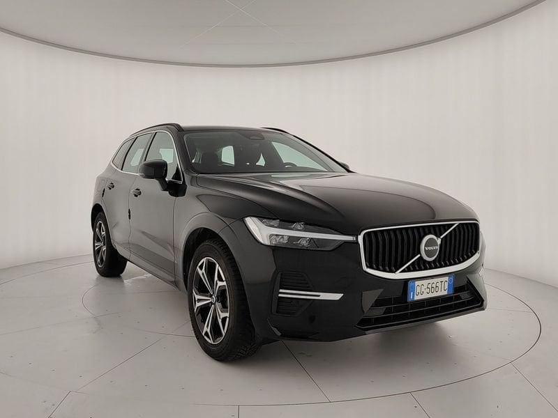 Volvo XC60 B4 (d) Geartronic Momentum ProB - IVA DEDUCIBILE