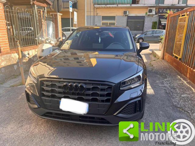 AUDI Q2 30 TDI Business