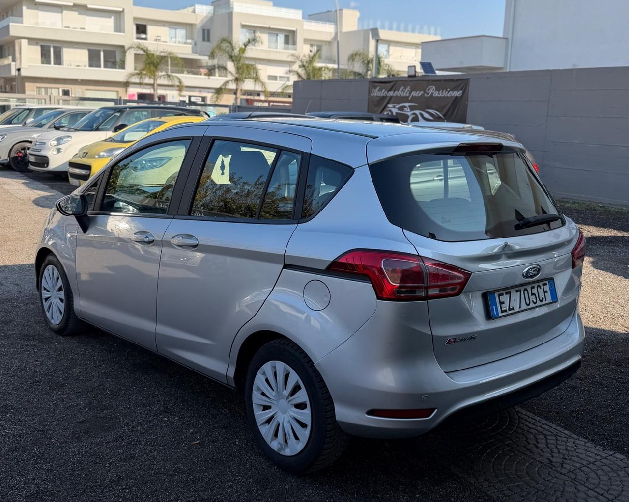 Ford B-Max 1.5 TDCi 95 CV Business Titanium