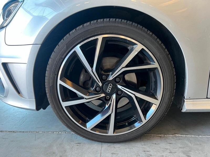 AUDI A3 3ª serie A3 SPB 2.0 TDI quattro Attrac...