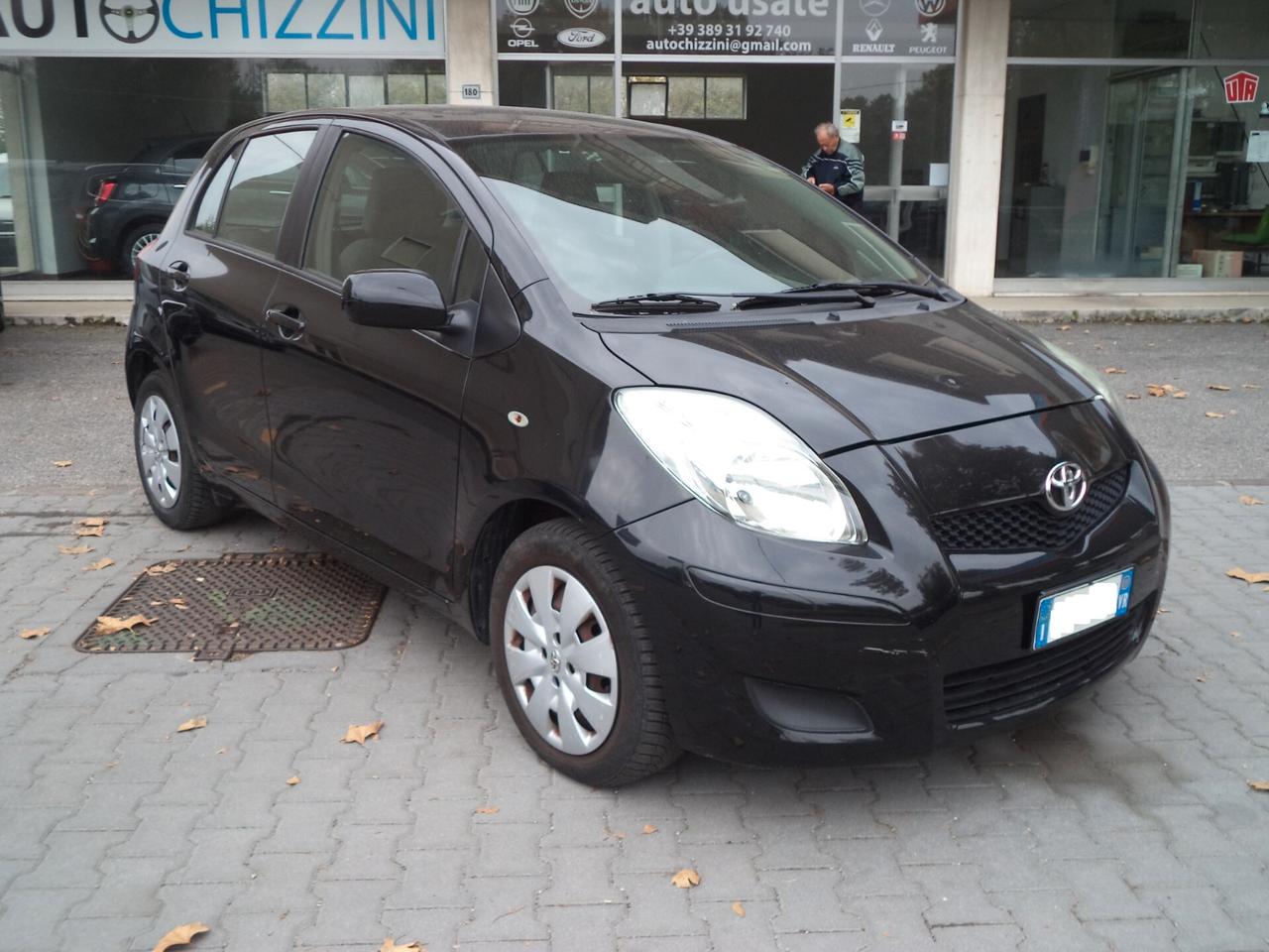 Toyota Yaris 1.4 D-4D DPF 5 porte M-MT Sol OK NEOPATENTATI