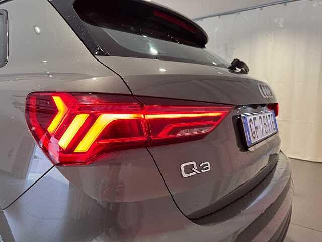 Audi Q3 35 TDI quattro S tronic S line edition