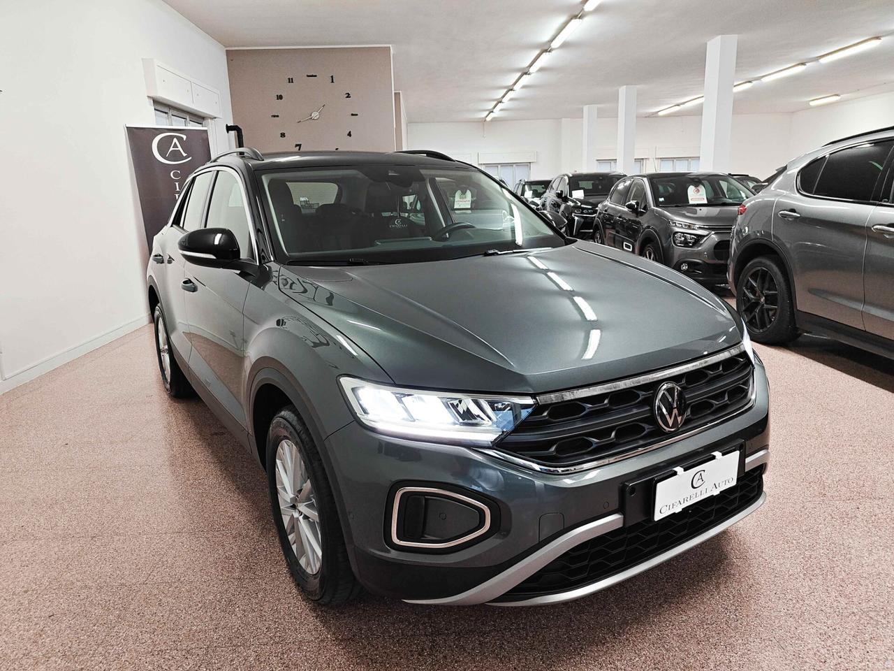 Volkswagen T-Roc 1.0 TSI Life
