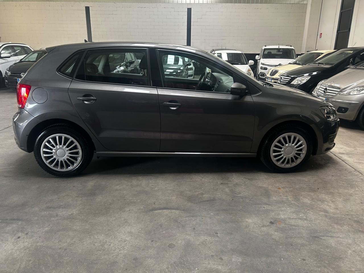 Volkswagen Polo 1200 benzina neopatentati