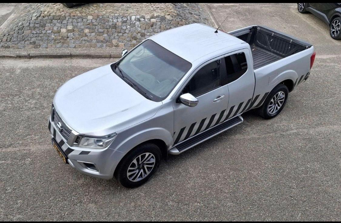 Nissan Navara 2.3 dCi 4WD King Cab N-Connecta Sport