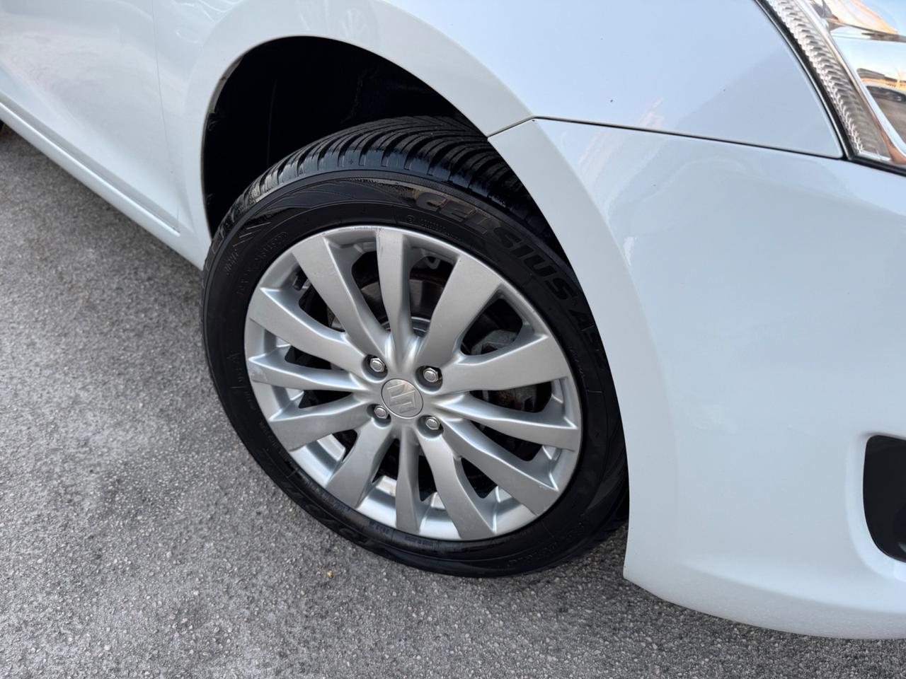 Suzuki Swift 1.2 BENZINA 4x4 *FINANZIABILE*
