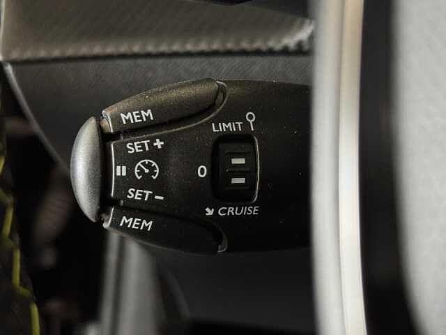 Peugeot 208 1.2 PureTech 130 CV EAT8 GT