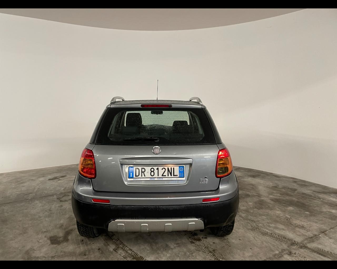 FIAT FIAT SEDICI EMOTION 1.6 16V 4X4 Gpl installato