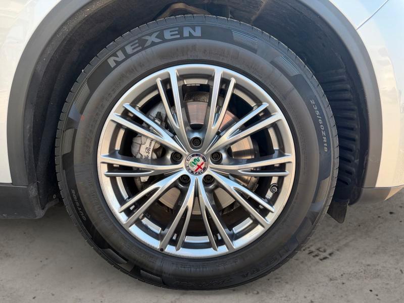 Alfa Romeo Stelvio 2.2 t Business rwd 160cv auto