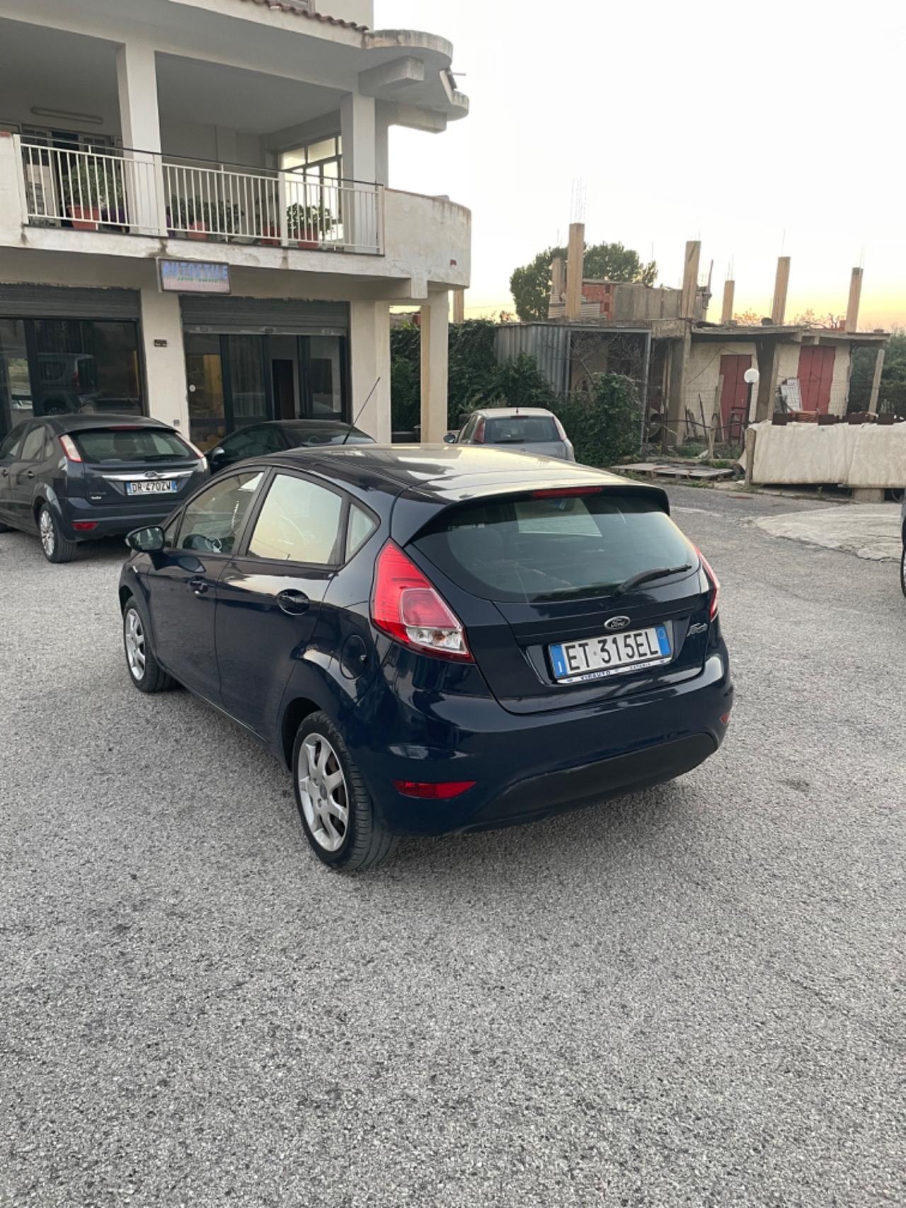 Ford Fiesta 1.5 TDCi 75CV 5 porte Titanium