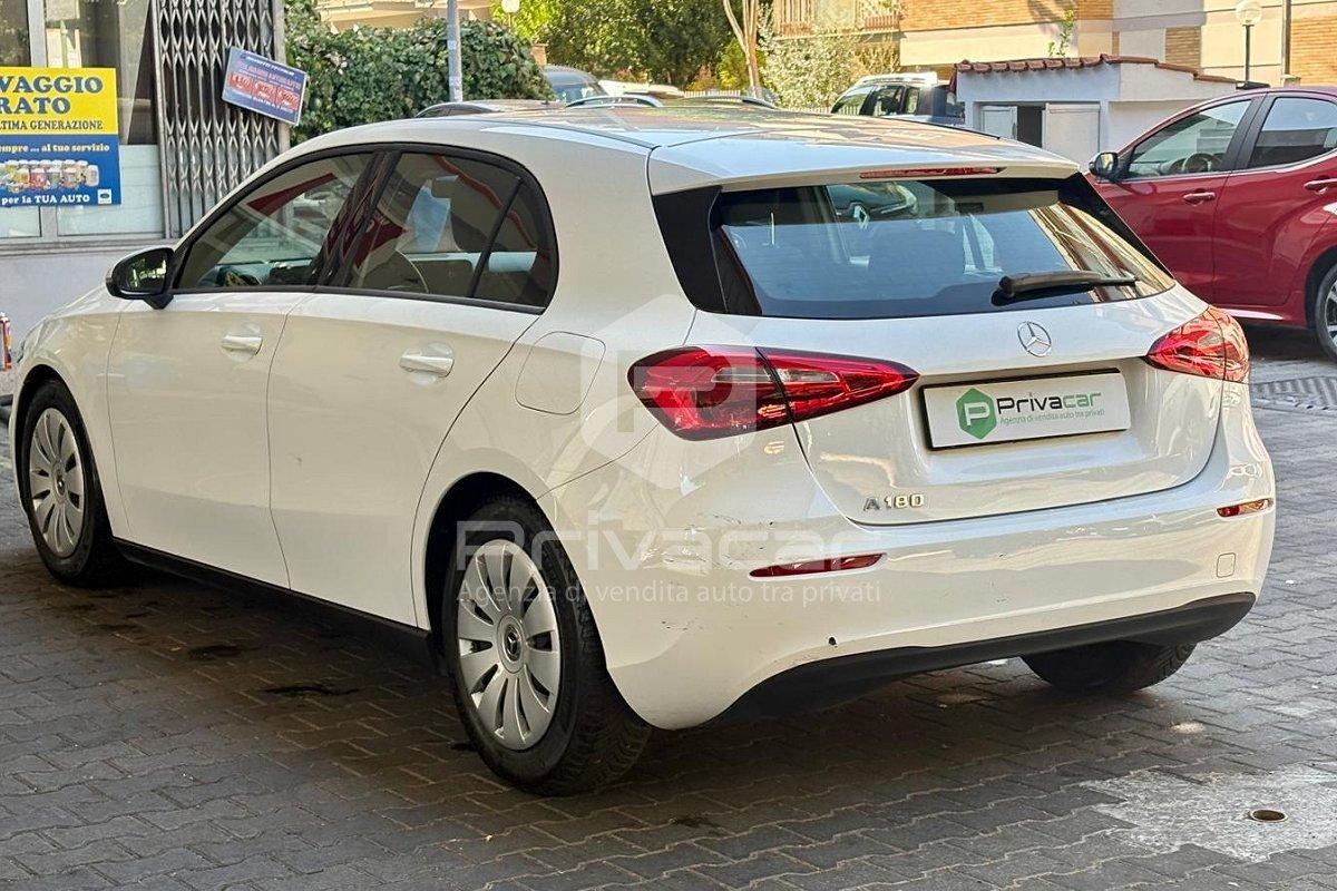 MERCEDES A 180 Automatic Business