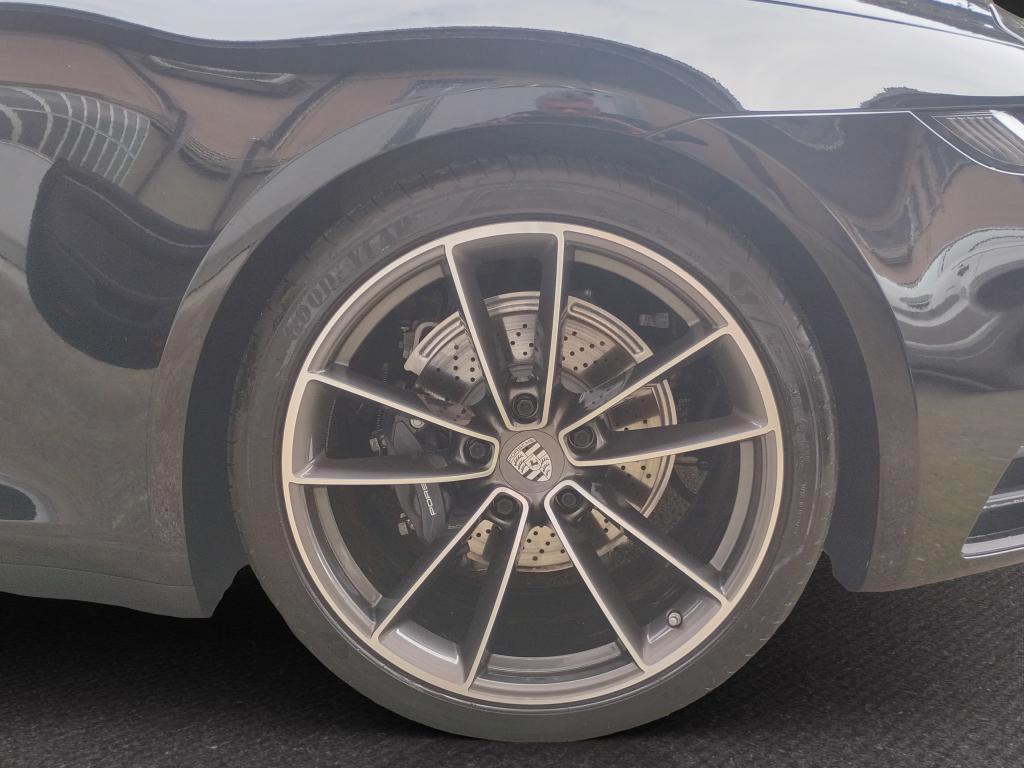 Porsche 992 TARGA 3.0 4 auto..KM 8000..