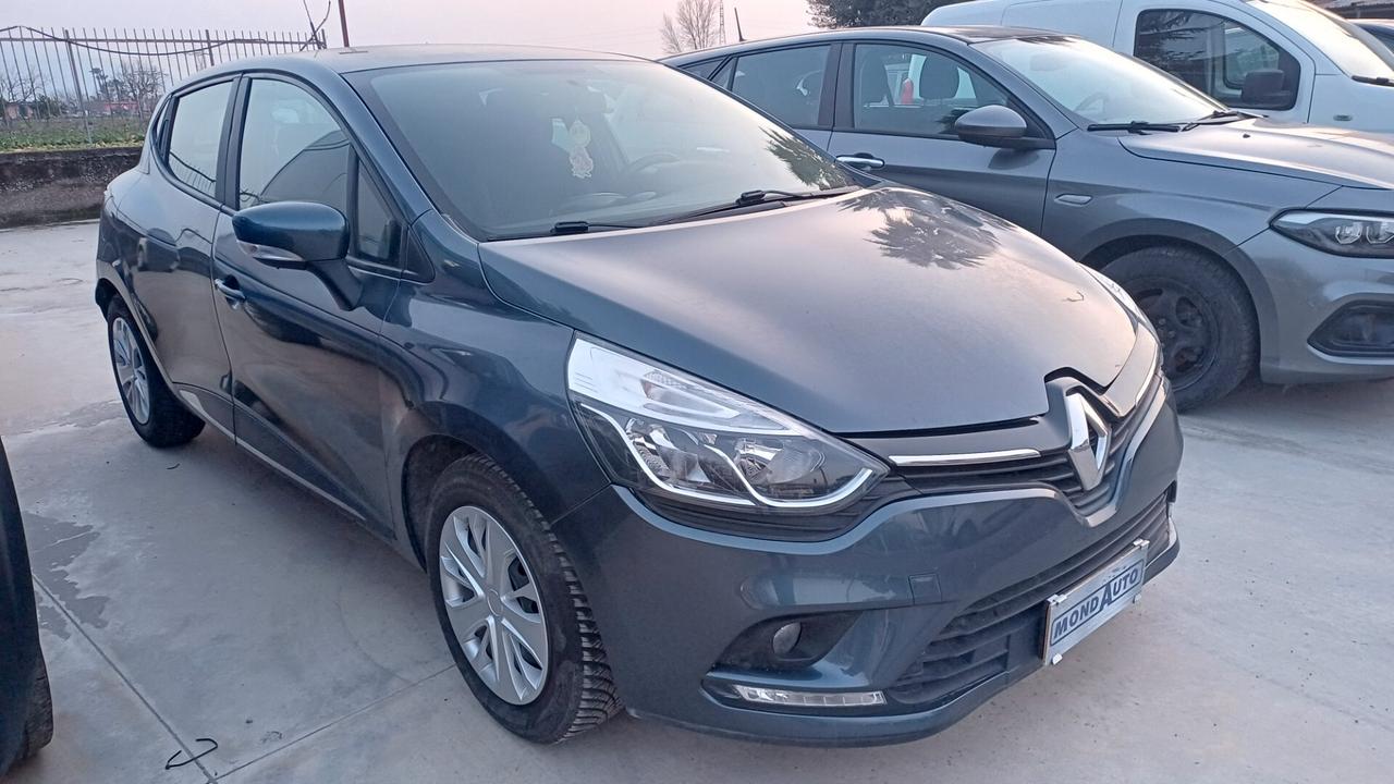 Renault Clio TCe 12V 90 CV 5 porte Business 2019