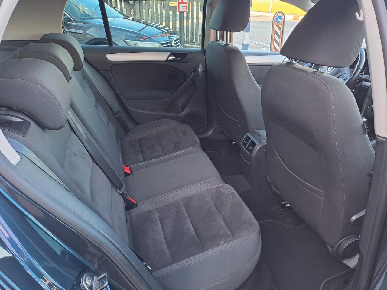 VW GOLF 2.0 TDI 140CV HIGHLINE - GANCIO TRAINO