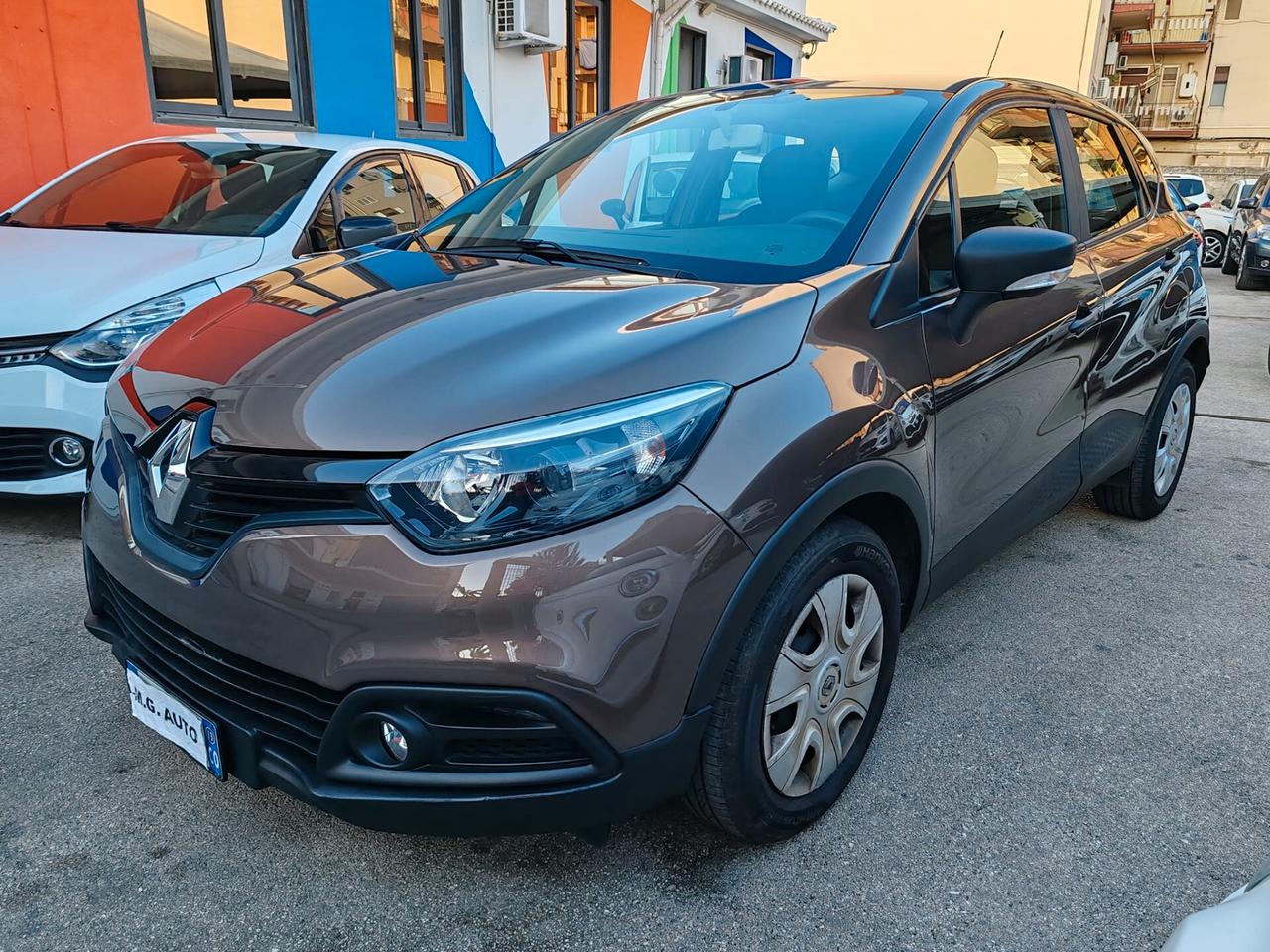 RENAULT CAPTUR