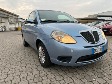 Lancia Ypsilon 1.2 Versus