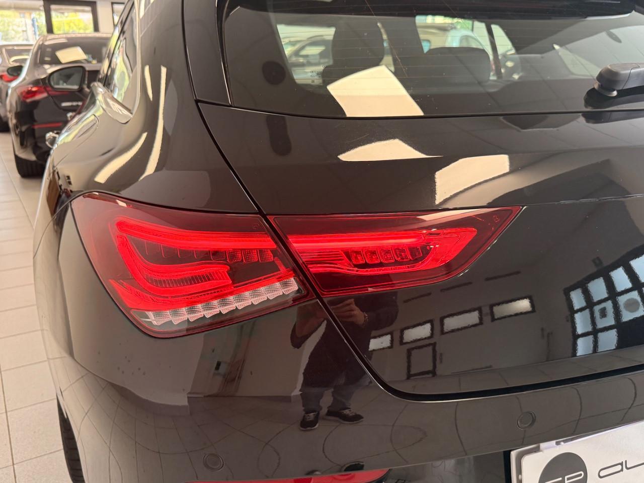 Mercedes-Benz CLA 200 2.0 150cv TETTO IVA ESPOSTA
