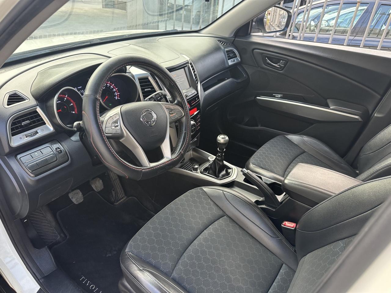 Ssangyong Tivoli 1.6d 2WD Go 2016 Km 140.000