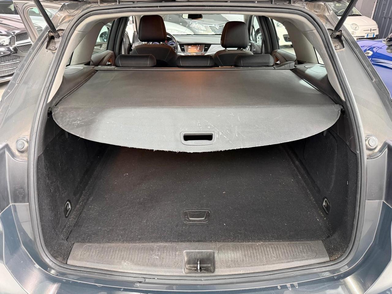 Opel Astra IVA ESPOSTA Neopatentati Cambio Automatico