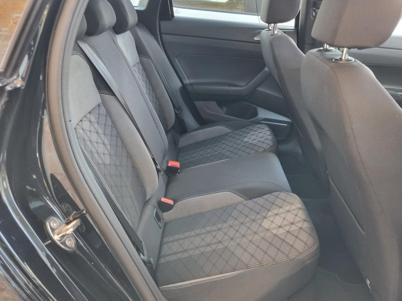 Volkswagen Taigo 1.0 TSI 115 CV R-Line