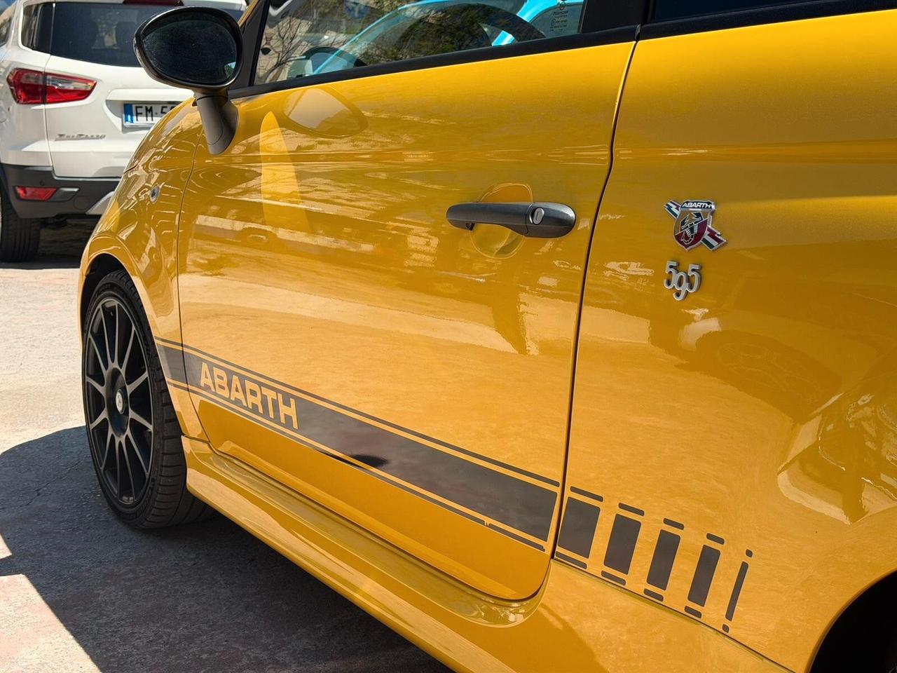 Abarth 595 1.4 Turbo T-Jet 180 CV Competizione