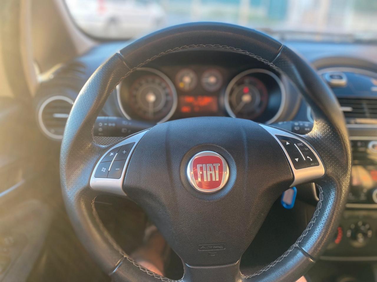 Fiat Punto 1.3 MJT 16V 5p. 4p.ti Active Van