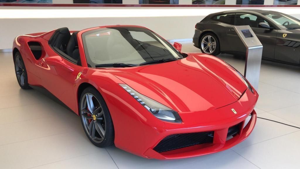 FERRARI 488 CABRIO - FULL LEASING ALL INCLUSIVE - NOLEGGIO LUNGO TERMINE